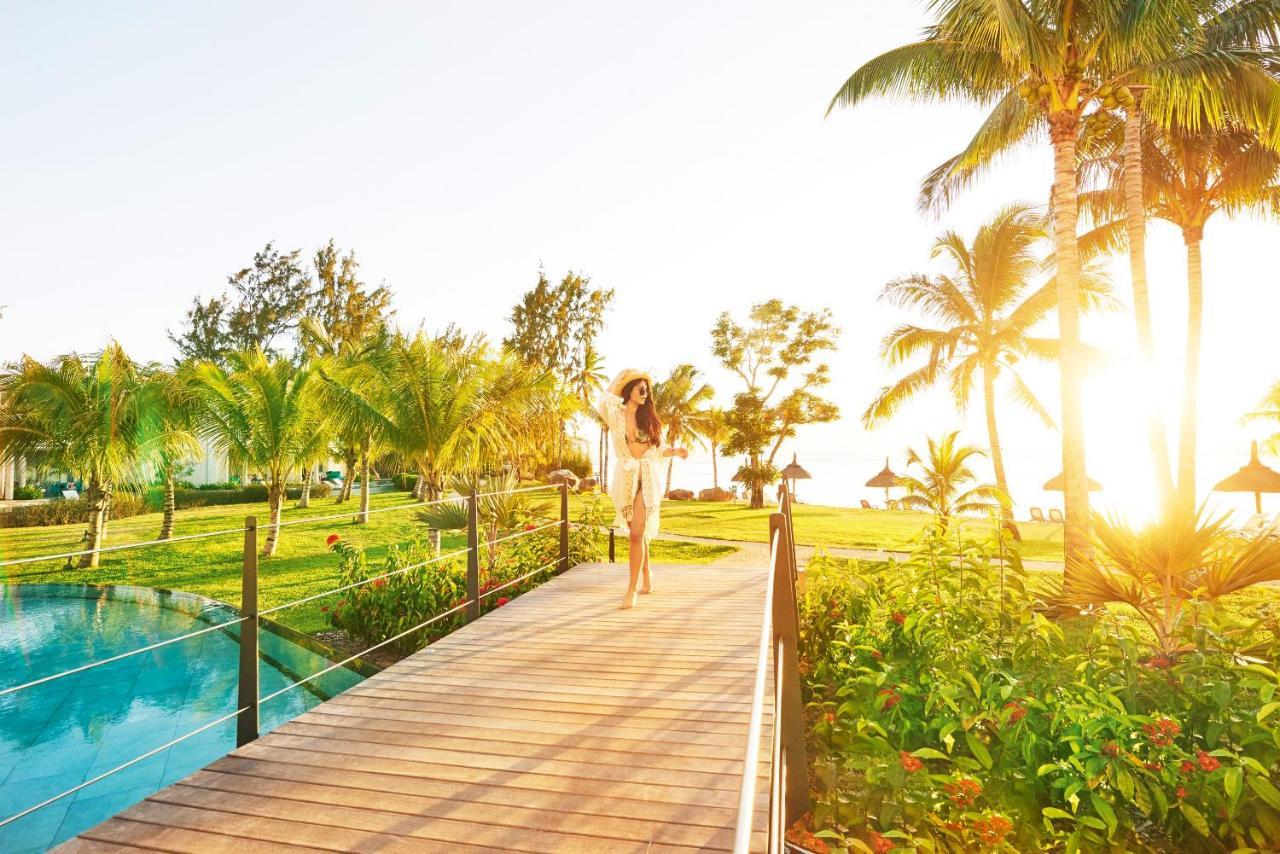 Victoria Beachcomber Resort & Spa - Victoria For 2 - Adults Only Pointe aux Piments ภายนอก รูปภาพ